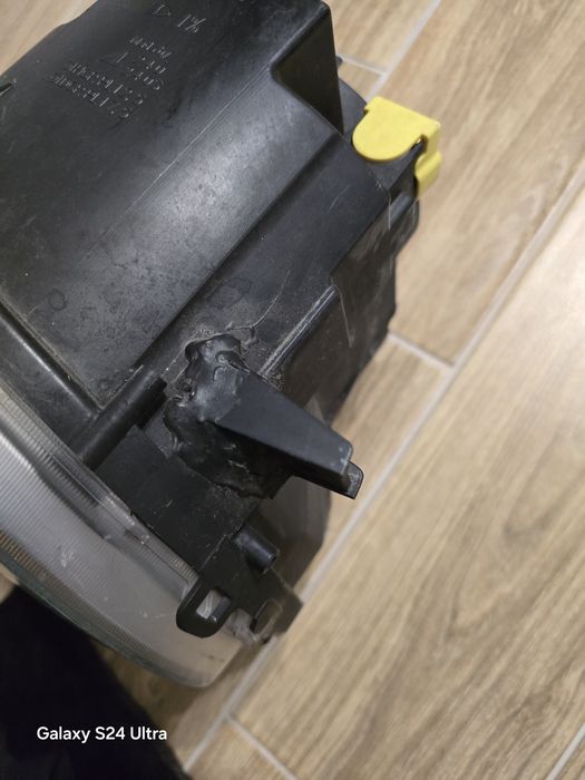 Jeep renegade фара