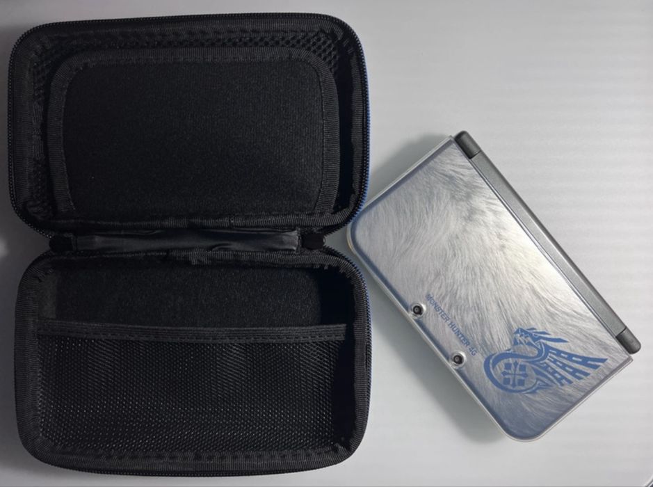 New Nintendo 3DS XL Monster Hunter 4G IPS + 128GB CFW