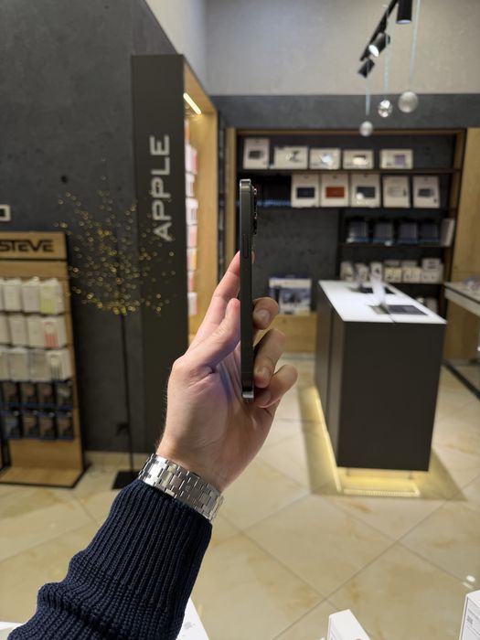 iPhone айфон 15 Pro Max 256Gb Black Titanium SIM (799$)