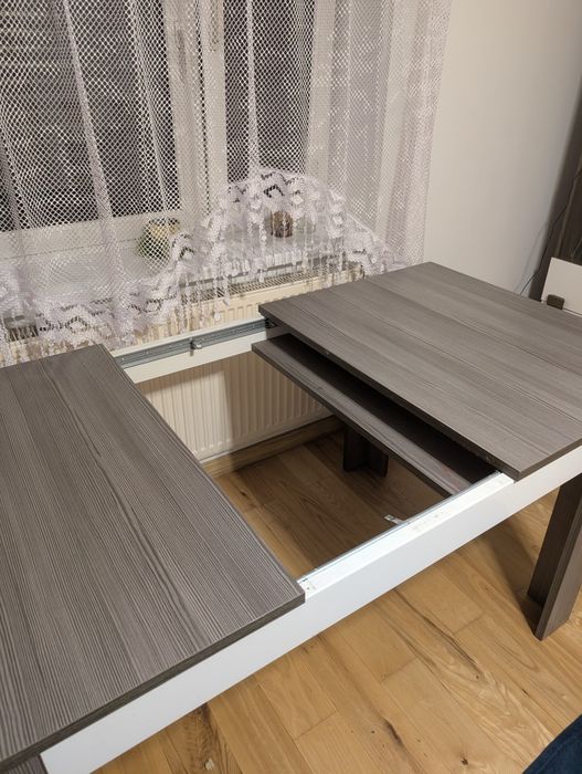 Stół rozkładany duży