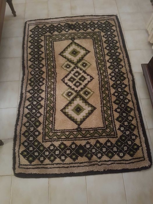 Tapetes de lã feito à mão