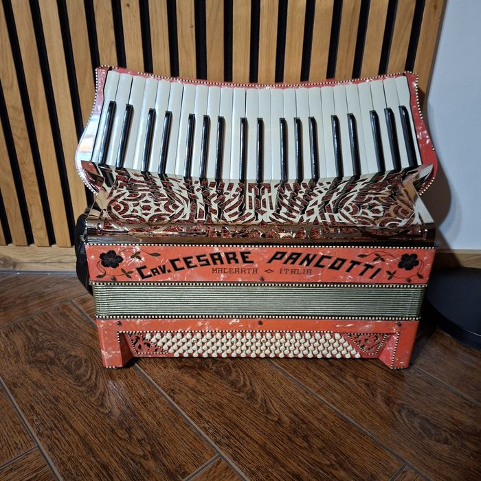 Akordeon Pancotti 120 basów