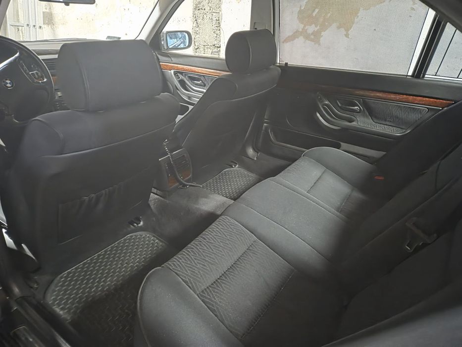 Bmw e38 735i long