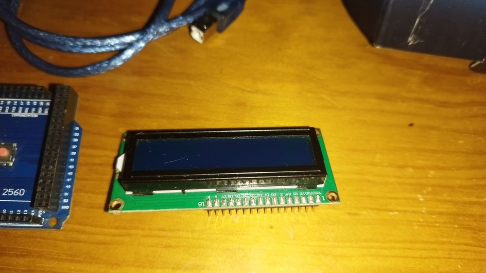 Arduino Mega 2560 original mais ecrã