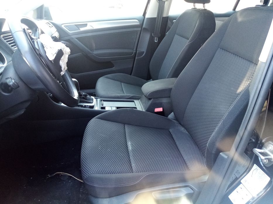 Banco frente direito VOLKSWAGEN Golf VII (5G1, BQ1, BE1, BE2)
