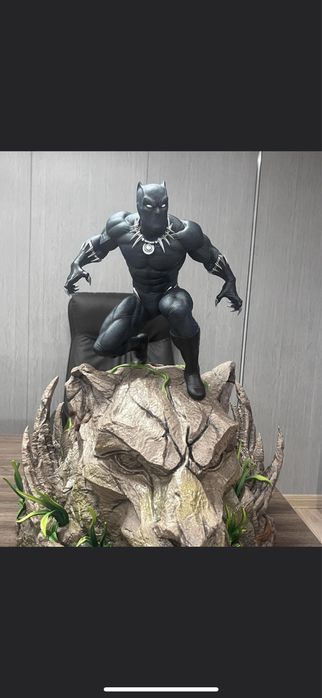 Black panther 1/4 Sideshow , prime1 ,Xm studios , Iron studios