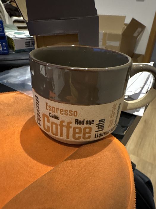 Chávena chá latte café nova embalada