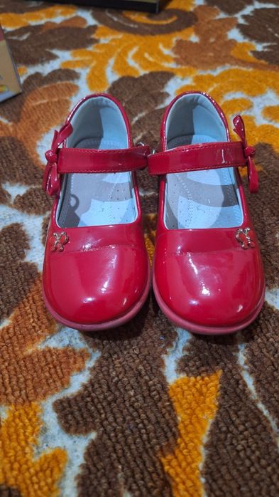 Туфельки на девочку