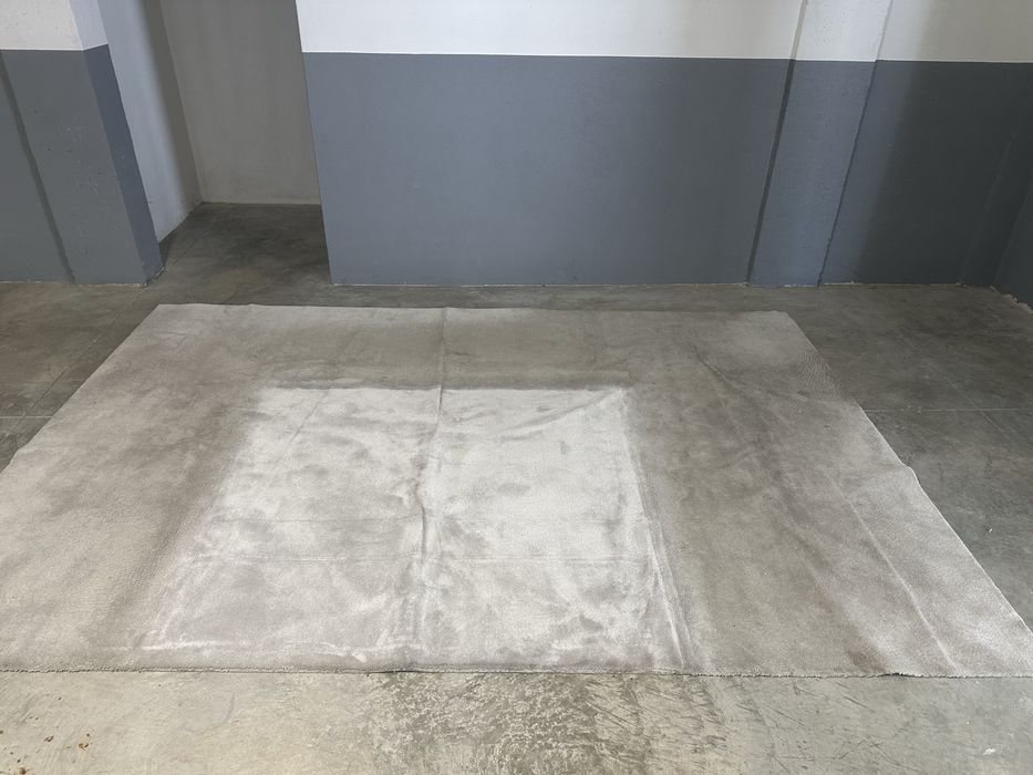 Carpete como nova  230cm de largura por 340cm