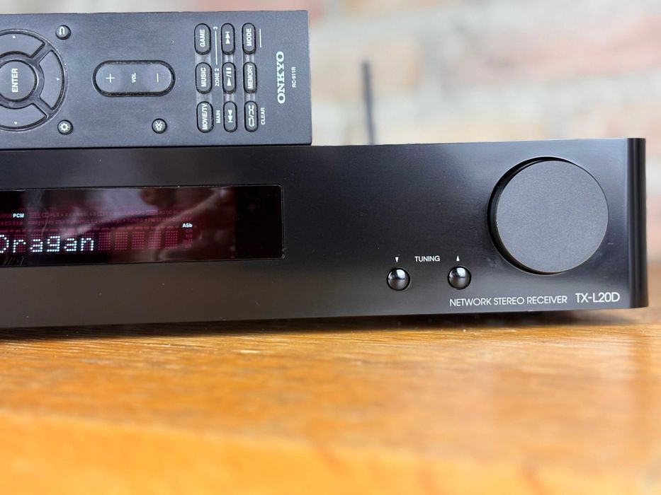 Onkyo TX-L20D Smukły amplituner stereo, Wi-Fi, 4K HDMI, streaming 2.1