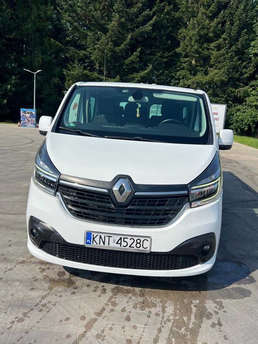 WYNAJMĘ - Renault Trafic 9 osobowego