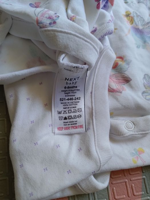 Маєчки для дівчинки від Next