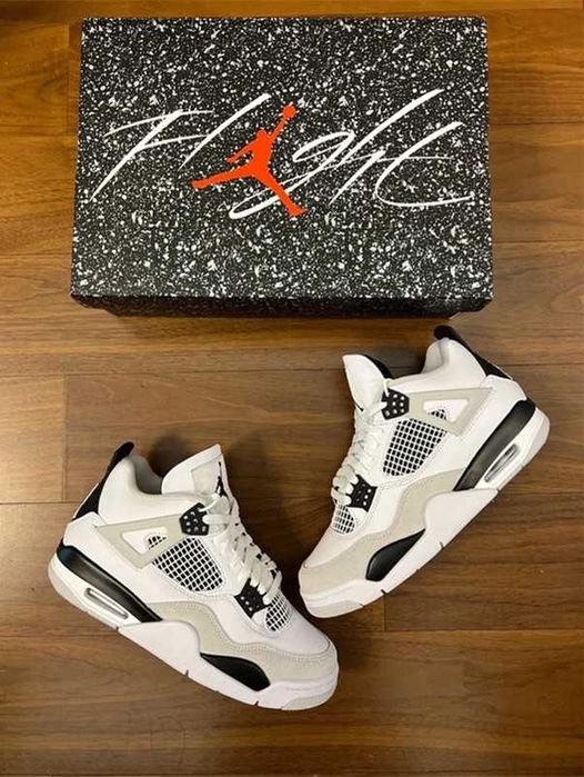 Jordan 4 Retro Military Black r.46