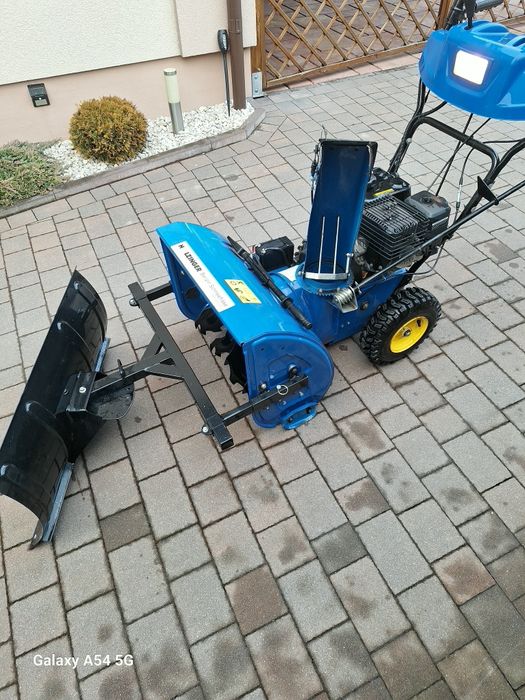 Mało używana odśnieżarka Holzinger