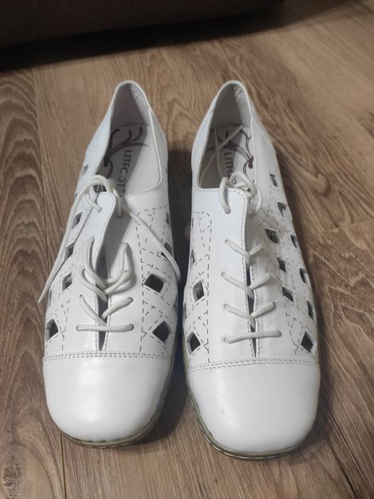 Шкіряні літні жіночі босоніжки