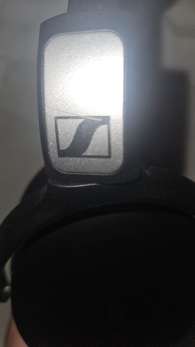 Fone de Ouvido Bluetooth – Ótimo Estado e Super Confortável