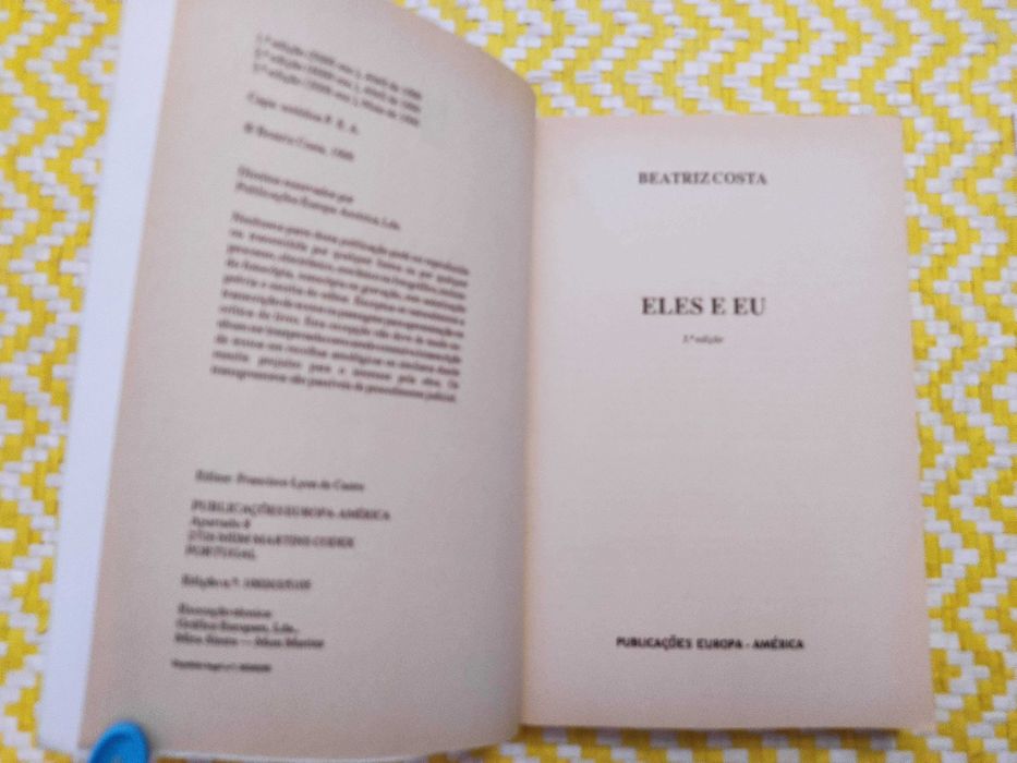 ELES E EU
de Beatriz Costa