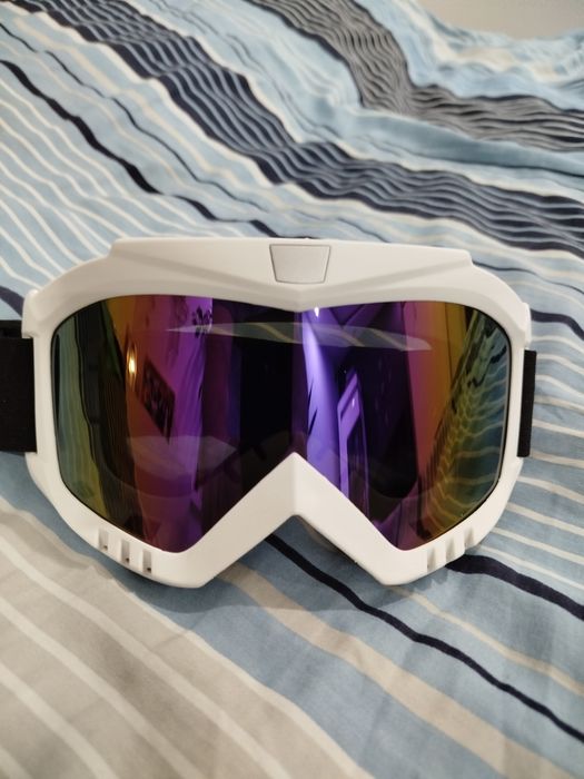 Google narciarskie snowboardowe