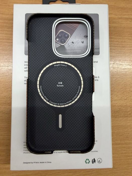 Чохол Pitaka iPhone 16 Pro