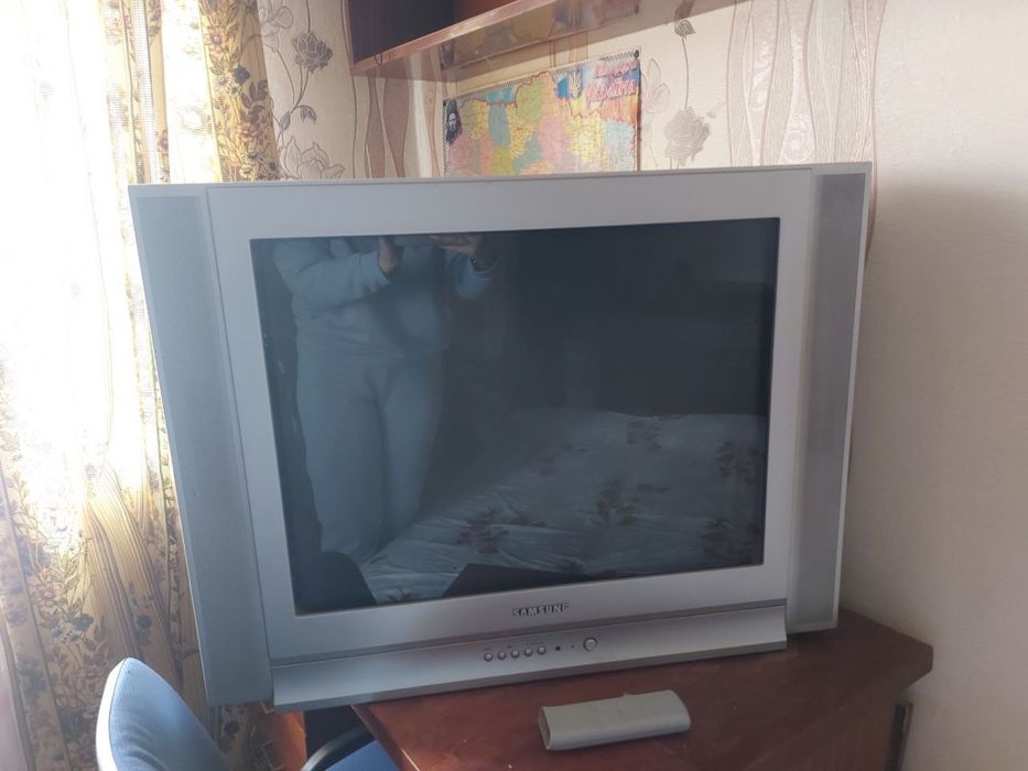 Продам телевізор SAMSUNG
