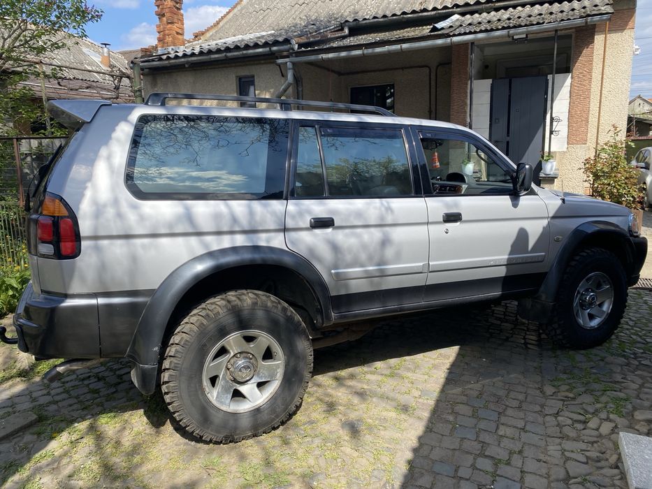 Pajero Sport 2003 3.0V6 MT