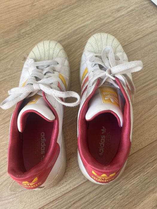 Adidas superstar