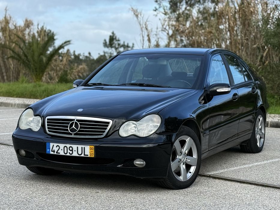 Mercedes Benz C220 CDi 2.2 143cv