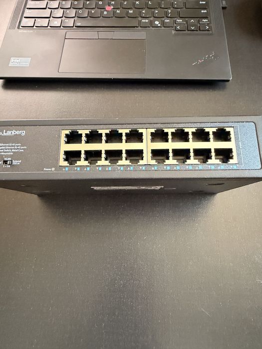 Switch niezarzadzalny Lanberg RSGE-16 16 portow 16Gb