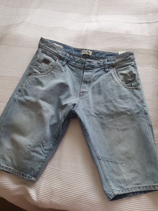 3 pary spodenek. Stan idealny!!