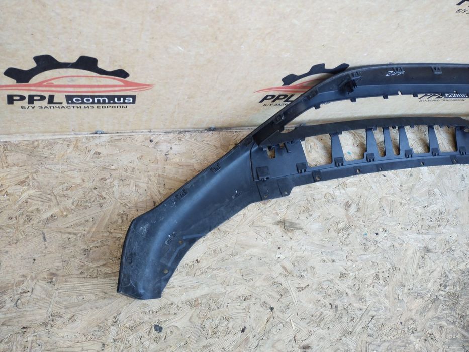 BMW X1 F48 2015-2019 юбка губа накладка переднего бампера 51117354816