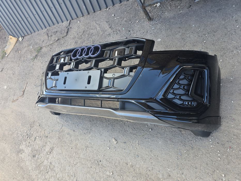Бампер Audi Q7 24.26 рік.