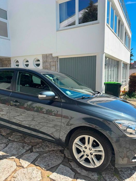 Carro KIA Ceed 1.6