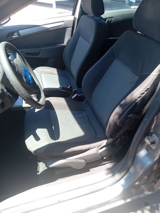 Opel Astra — fotografia 7