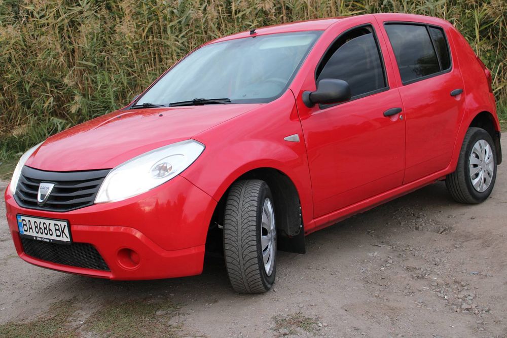 Продам Сандеріка в гарному стані з ГБО.