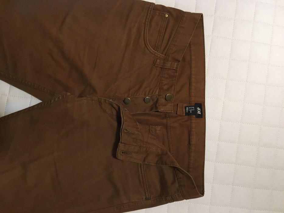 Джинси  H&M  розмір EUR 32 . Бангладеш.