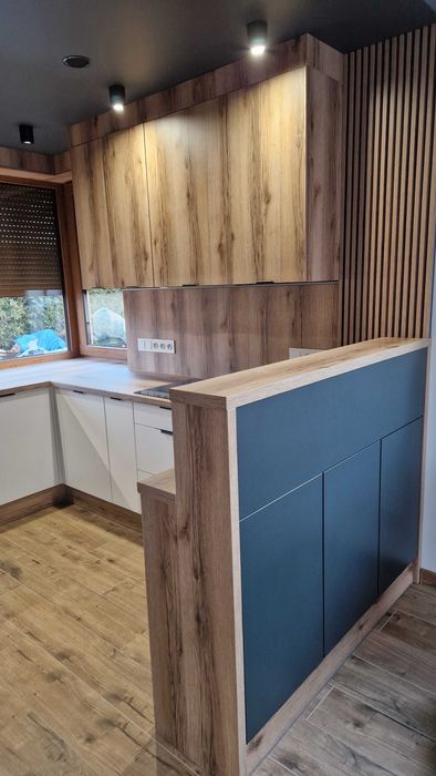 Meble kuchenne na wymiar. Meble drewniane stylowe mdf