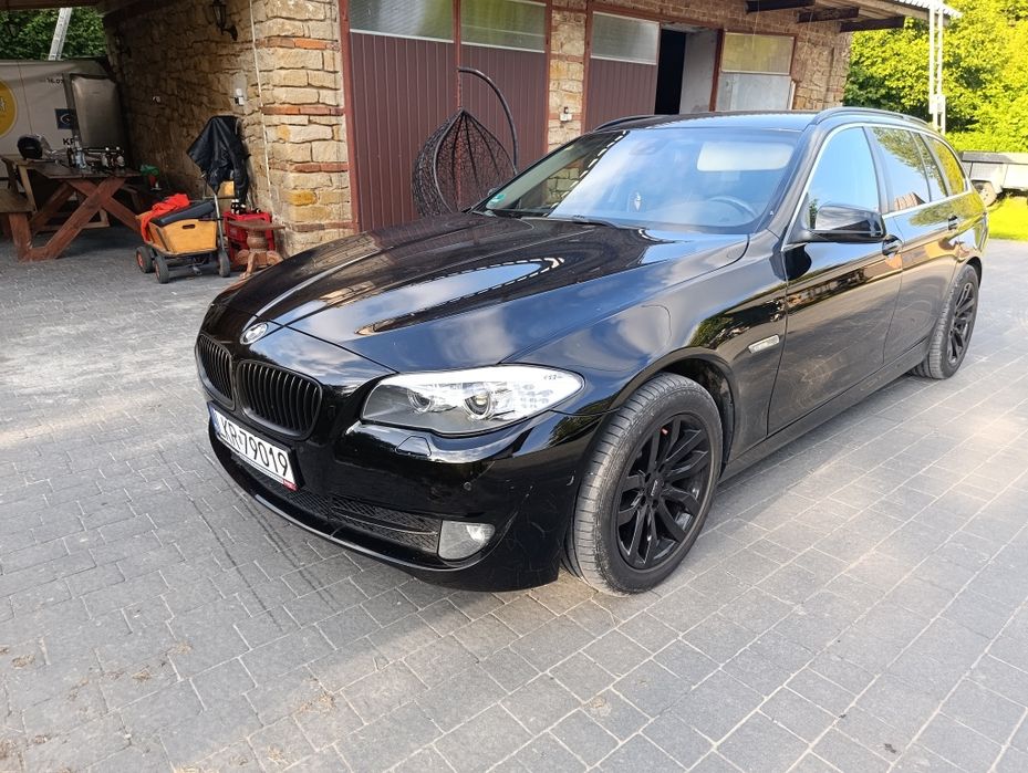 BMW f 11 520d 184konie