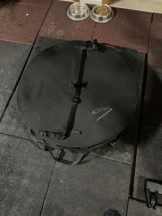 Pneu suplente jaguar ipace