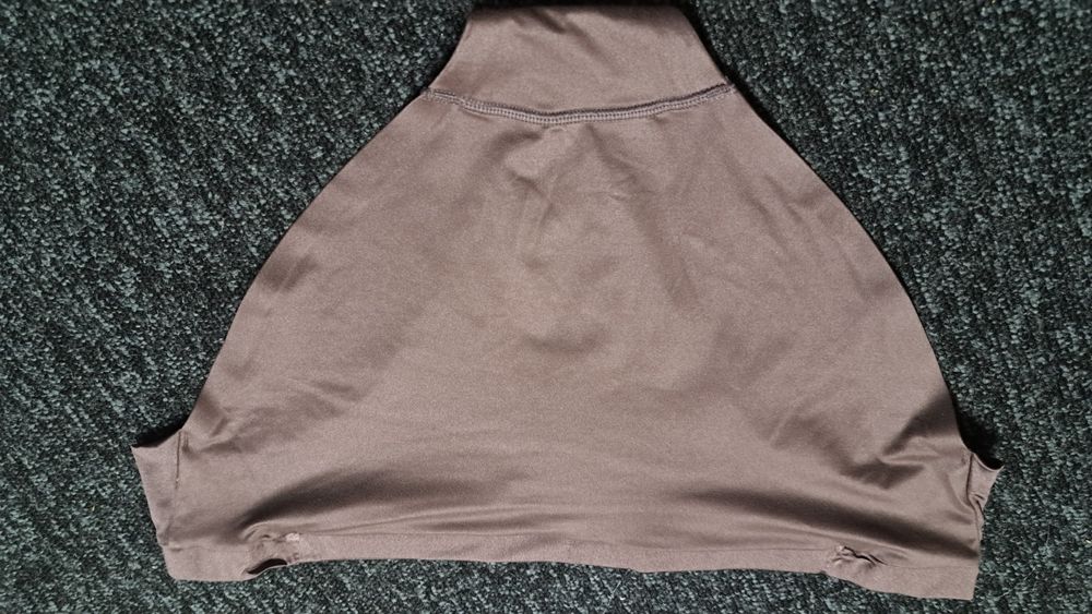 Majtki Triumph w rozmiarze 40 L. Brązowe gładkie