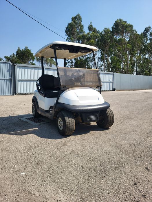 Clab ca buggy de golf