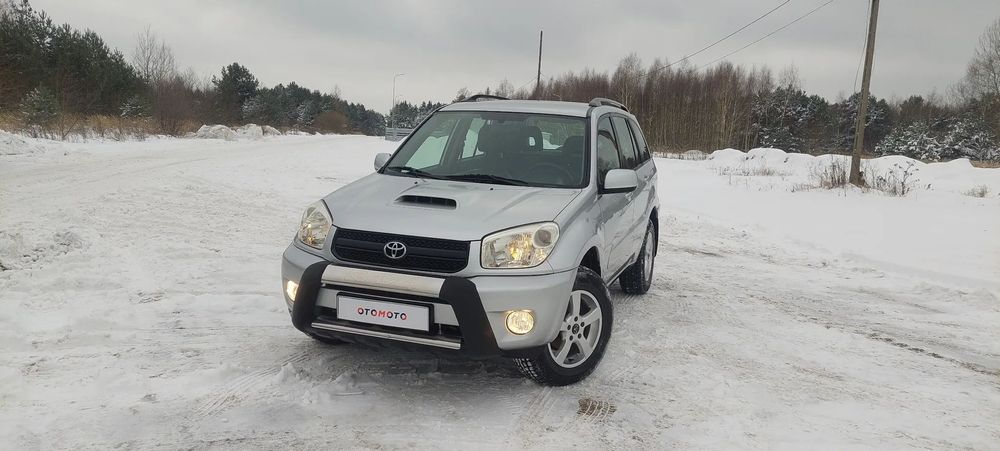 Toyota RAV4 2,0 D4D/4X4/Orginał Lakier/Klima/alu/Super stan z Niemiec