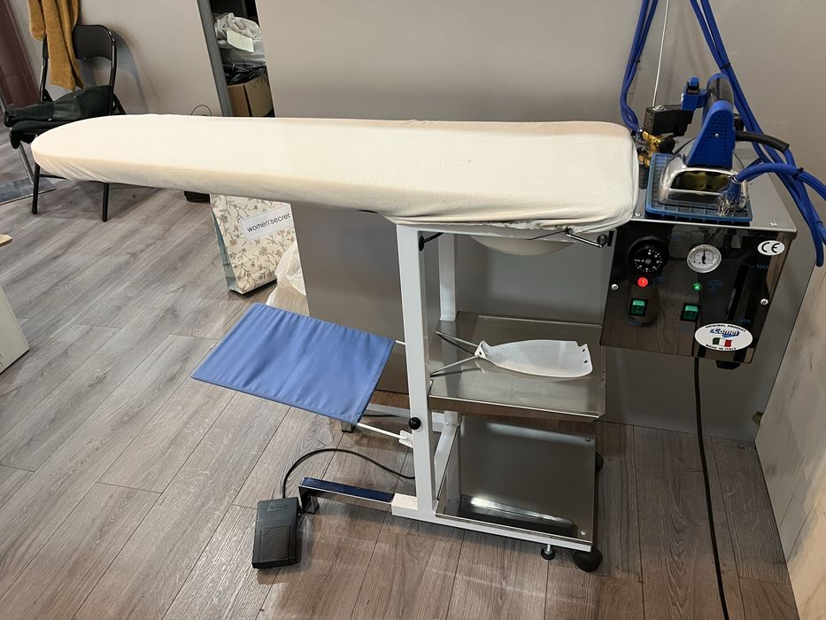 Ferro industrial/profissional com caldeira