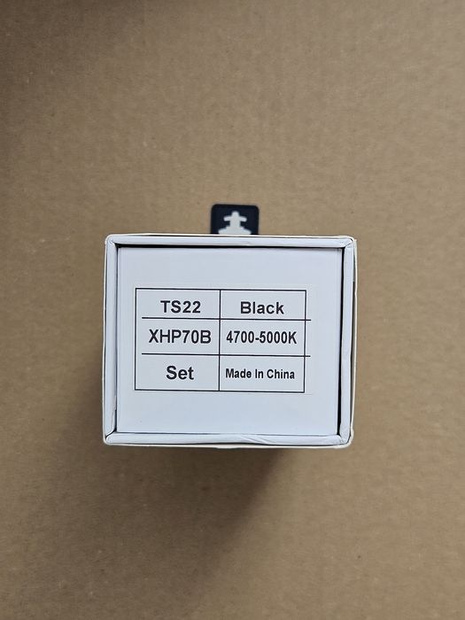 Latarka Wurkkos TS22 Black – NOWA, akumulator 21700 w zestawie