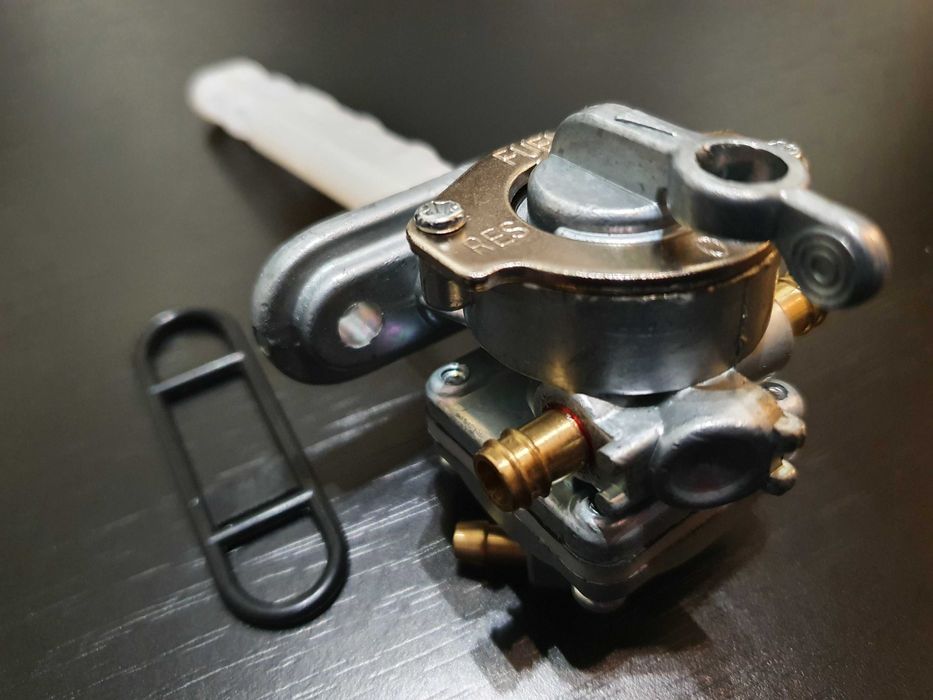 Torneira de gasolina Suzuki GSX 600 F Katana