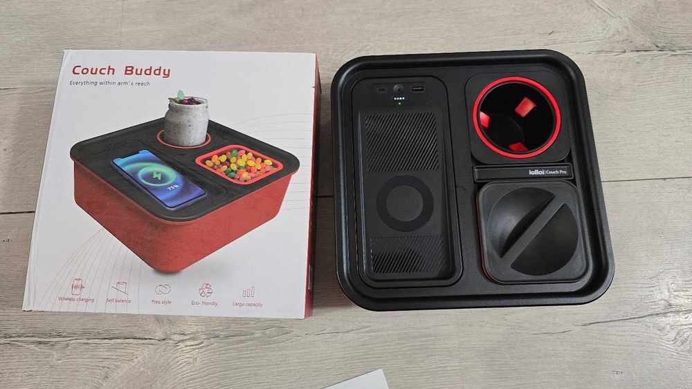 COUCH BUDDY Organizer na przekąski i napój z bezprzewodowym powerbank