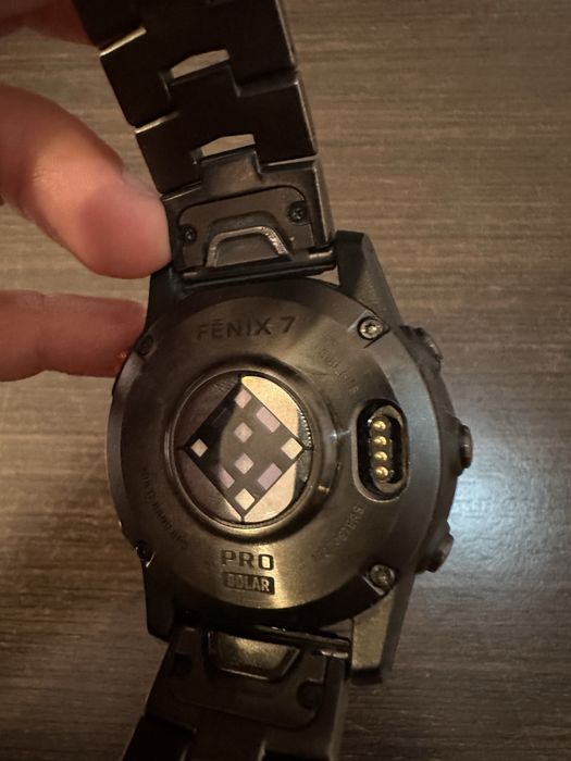 Relógio Fénix 7 pro solar como novo.