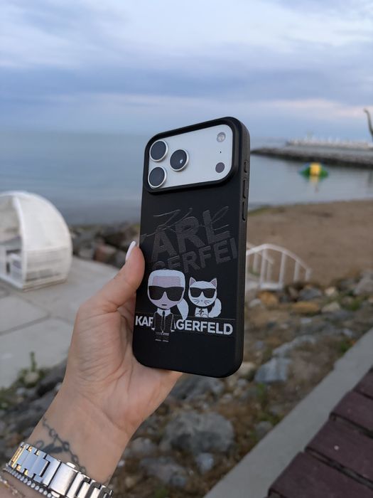 Чехол на Iphone 17 pro max