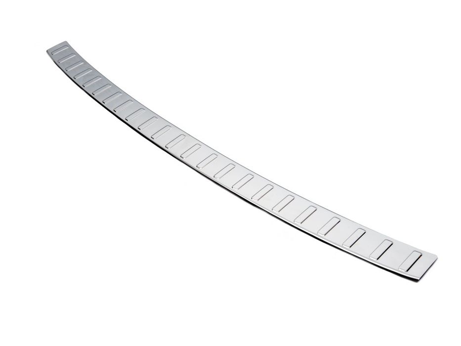 Volkswagen Touareg 2018+ Накладка на задний бампер Carmos