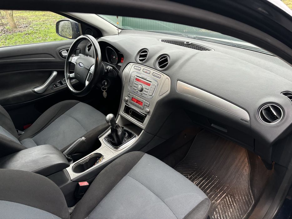 Ford Mondeo MK4 Kombi 1.8 TDCI Bez DPF I Dwumasy Hak