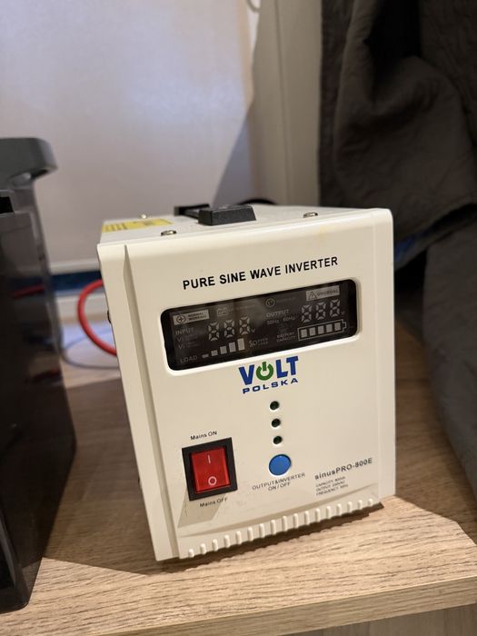 ДБЖ Volt Polska SINUS PRO 800 E 12/230V 500/800W